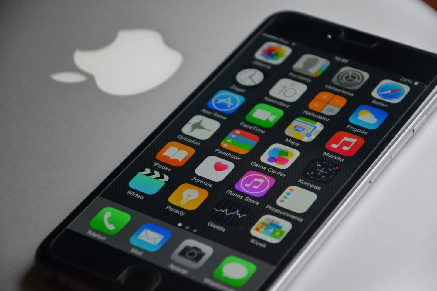 Choosing the right model of iPhone for you complicated choices