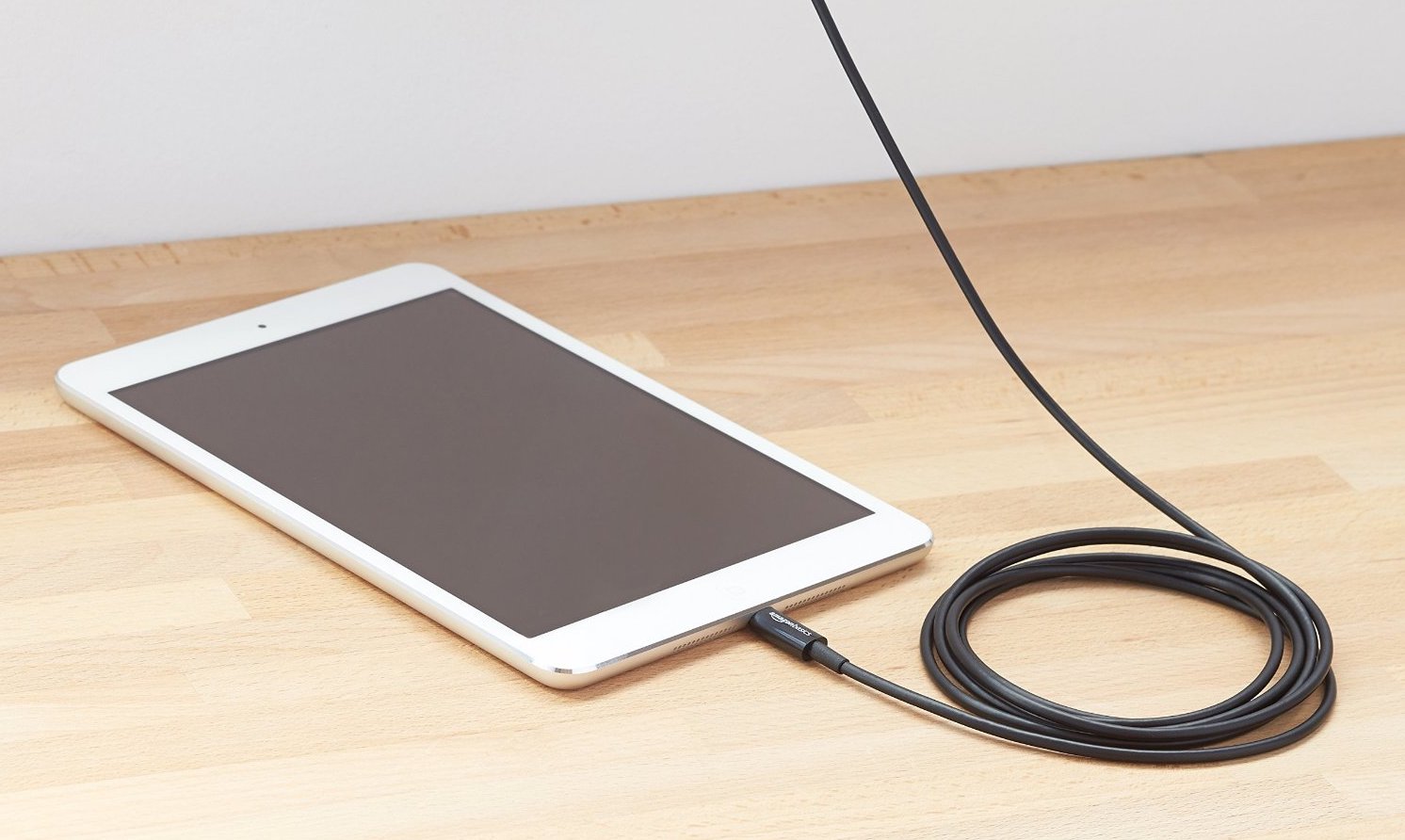 Grab Two 6ft AmazonBasics Lightning Cables for just 15